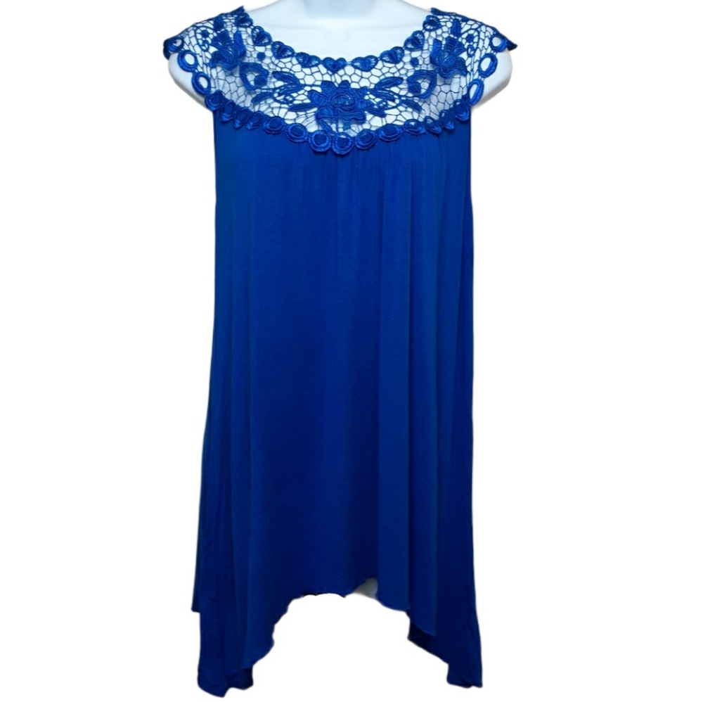 Blue Top with Flower Lace Collar